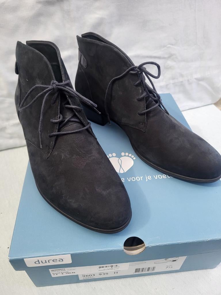 Durea Zwarte Suède Veterschoenen - Maat 42, Kleding | Dames, Schoenen, Durea, Zwart, Lage of Enkellaarzen, Ophalen of Verzenden