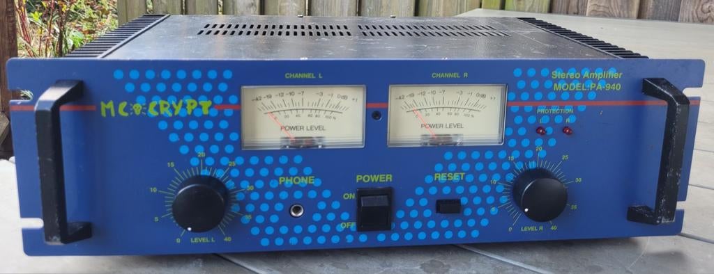 Zware  Eindversterker   Stereo, Ophalen, Zo goed als nieuw, Audio