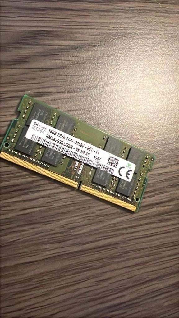 SK Hynix 16GB DDR4 2666 SODIMM, Computers en Software, RAM geheugen, DDR4, Ophalen of Verzenden, Zo goed als nieuw, Laptop