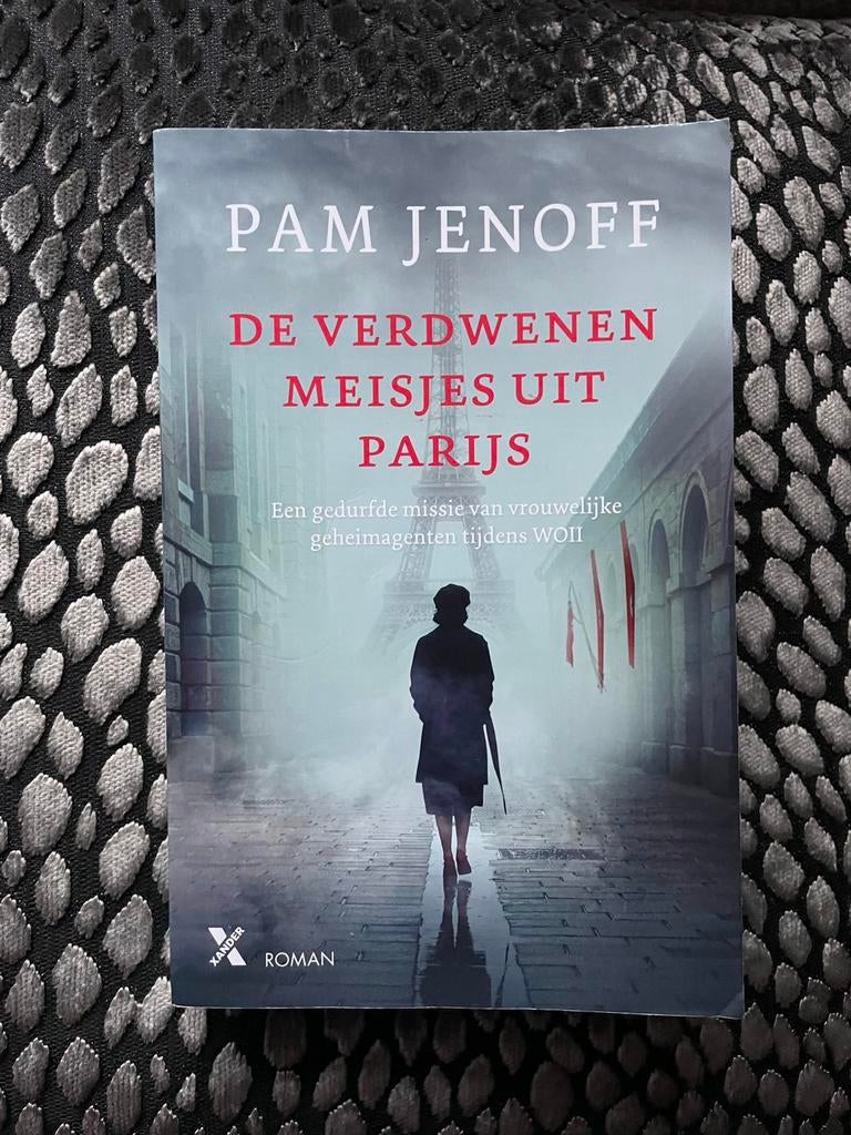 De verdwenen meisjes van Parijs - Pan Jenoff, Ophalen of Verzenden, Zo goed als nieuw