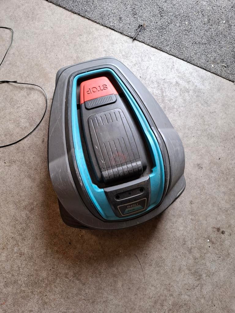 Gardena R45Li robotmaaier - defect voor onderdelen/reparatie, Ophalen, Gebruikt, Gardena