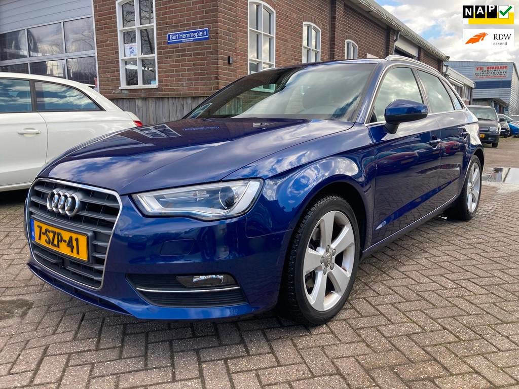 Audi A3 Sportback 1.4 TFSI CoD Ambition Pro Line plus, Xenon, Gebruikt, Euro 6, 4 cilinders, 650 kg