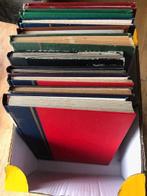 10 postzegel albums, Postzegels en Munten, Postzegels | Volle albums en Verzamelingen, Ophalen of Verzenden, Nederland en Buitenland