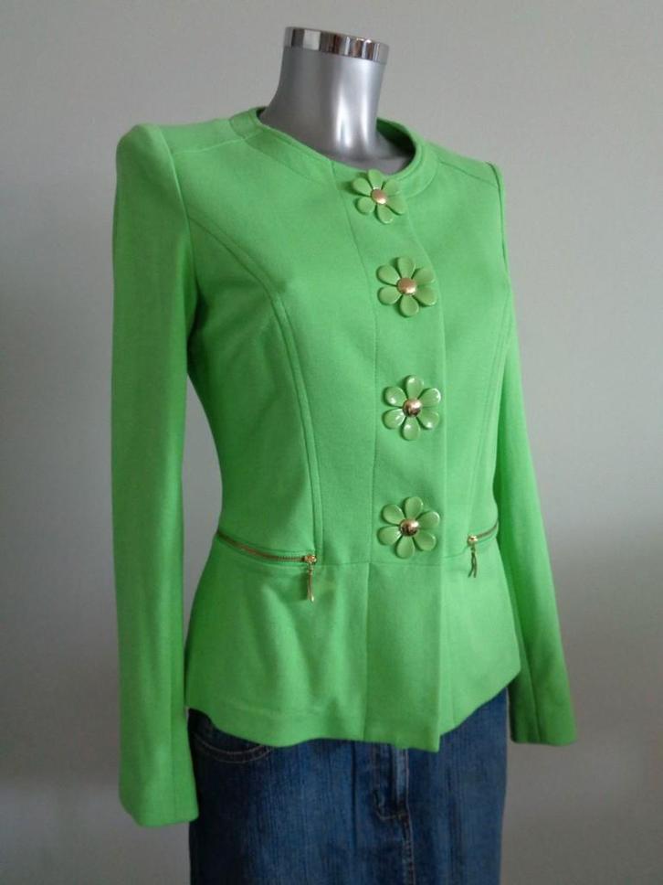 Caroline Biss groen jasje met bloem knopen, maat 36, NIEUW, Kleding | Dames, Jasjes, Kostuums en Pakken, Nieuw, Jasje, Maat 36 (S)