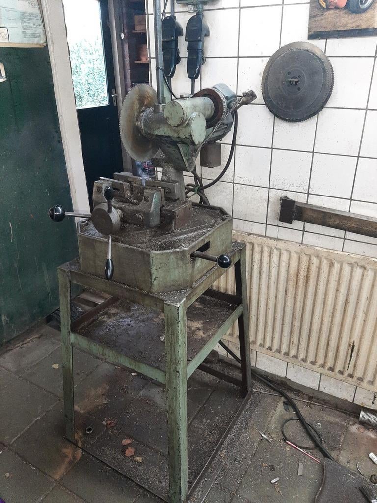 Afkortzaag 380v, Ophalen, Gebruikt, Afkortzaag, 30 tot 70 mm