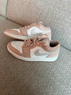 Nike Jordan low 1 maat 36, Kleding | Dames, Schoenen, Ophalen of Verzenden, Roze, Sneakers of Gympen, Zo goed als nieuw