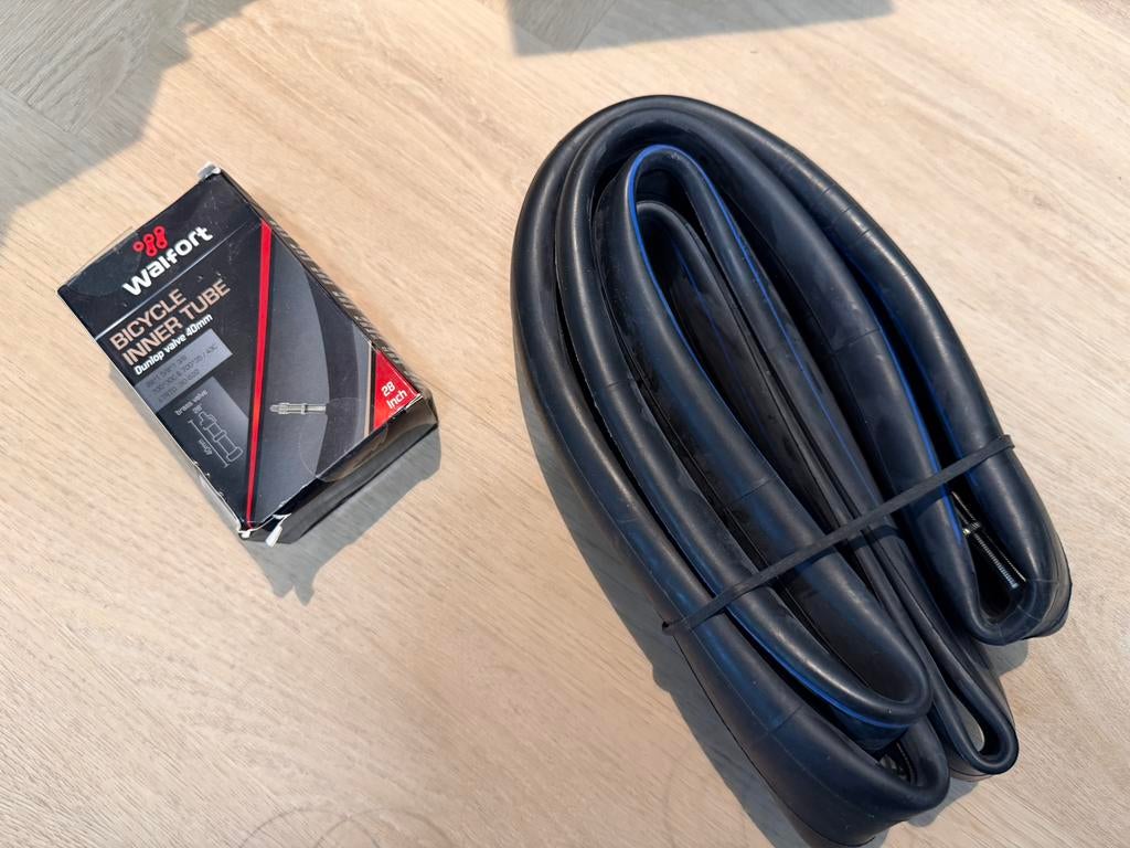 2x Fietsbinnenband 2 maten 1x dikke Fietsband 622x50 28“, Fietsen en Brommers, Fietsaccessoires | Overige Fietsaccessoires, Ophalen of Verzenden