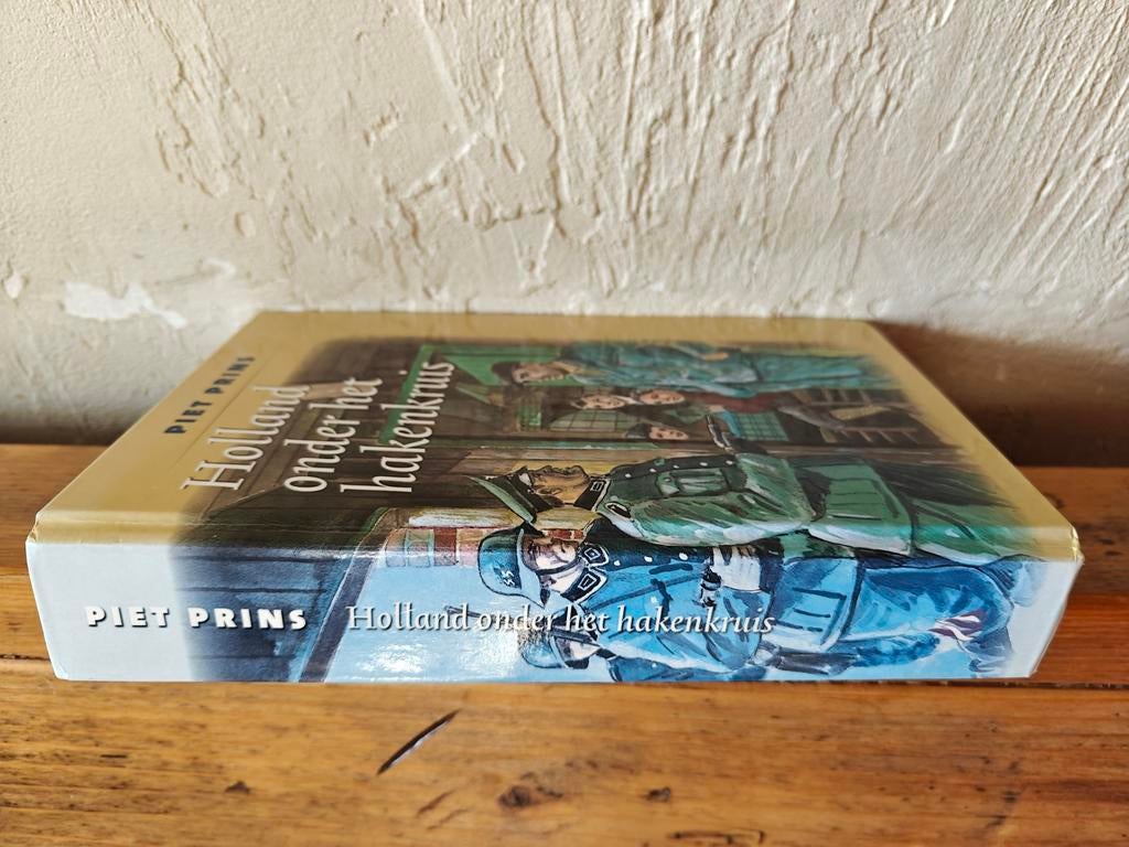 Holland onder het hakenkruis. Omnibus 4 in 1., Boeken, Ophalen of Verzenden