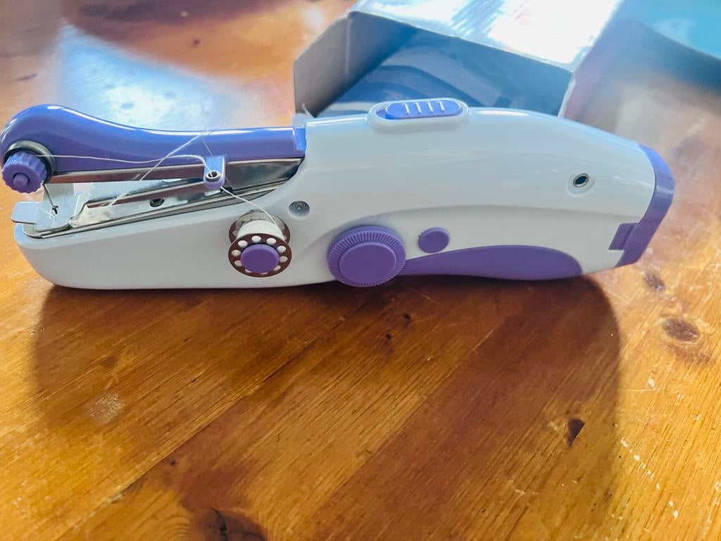 Handheld Elektrische Naaimachine - Draagbaar & Compact, Ophalen of Verzenden, Nieuw, Naaimachine, Overige merken