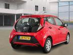 Toyota Aygo 1.0 VVT-i x-fun, Auto's, Toyota, Voorwielaandrijving, Gebruikt, Euro 6, 4 stoelen
