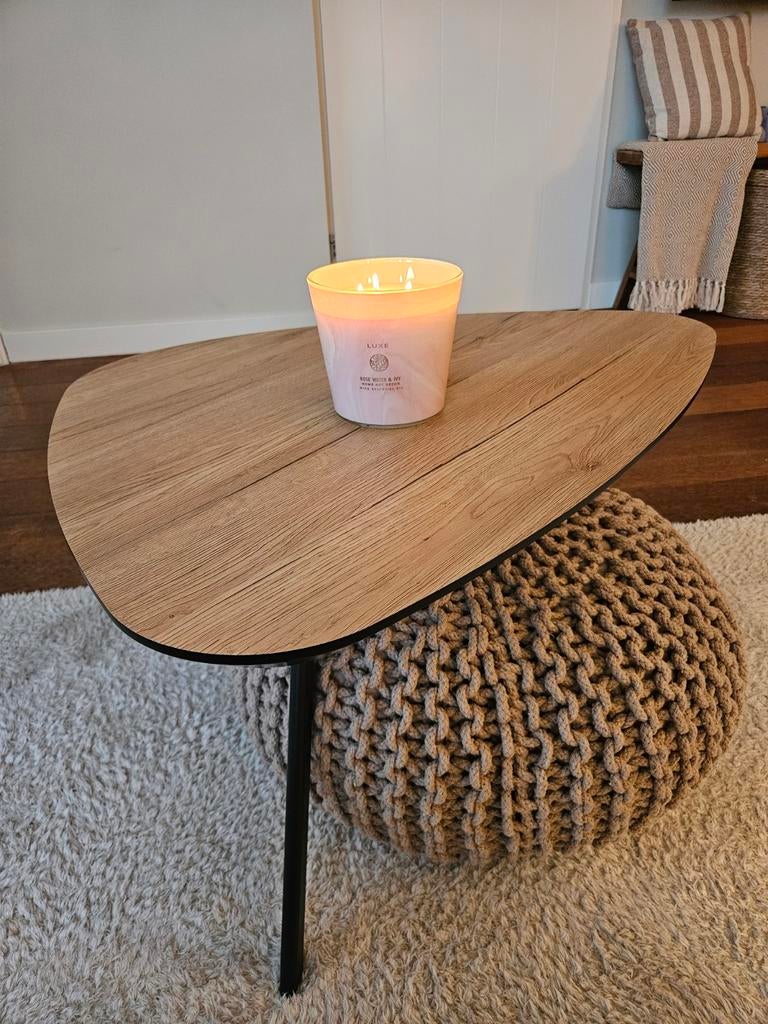 Moderne salontafel met organische vorm, 50 tot 100 cm, 50 tot 100 cm, Zo goed als nieuw, Modern, Organisch
