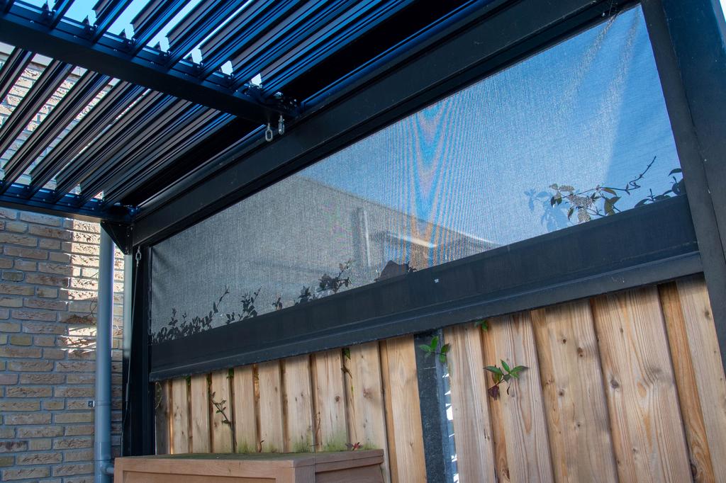 Aluminium Pergola Met Lamellen Zwart, Ophalen, Zo goed als nieuw