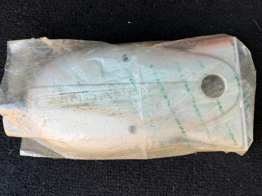 ZUNDAPP NOS ORIGINEEL 4BAK KS100 DEKSEL, Ophalen, Nieuw, Blok