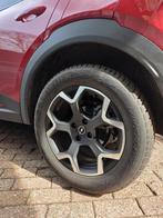 Velgen 17  inch met zeer goedewinterbanden  opel en peugeot, Ophalen