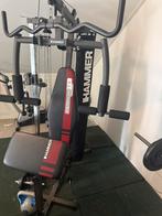 Complete fitnessmachine met halterbank en gewichten, Ophalen, Krachtstation, Armen, Zo goed als nieuw