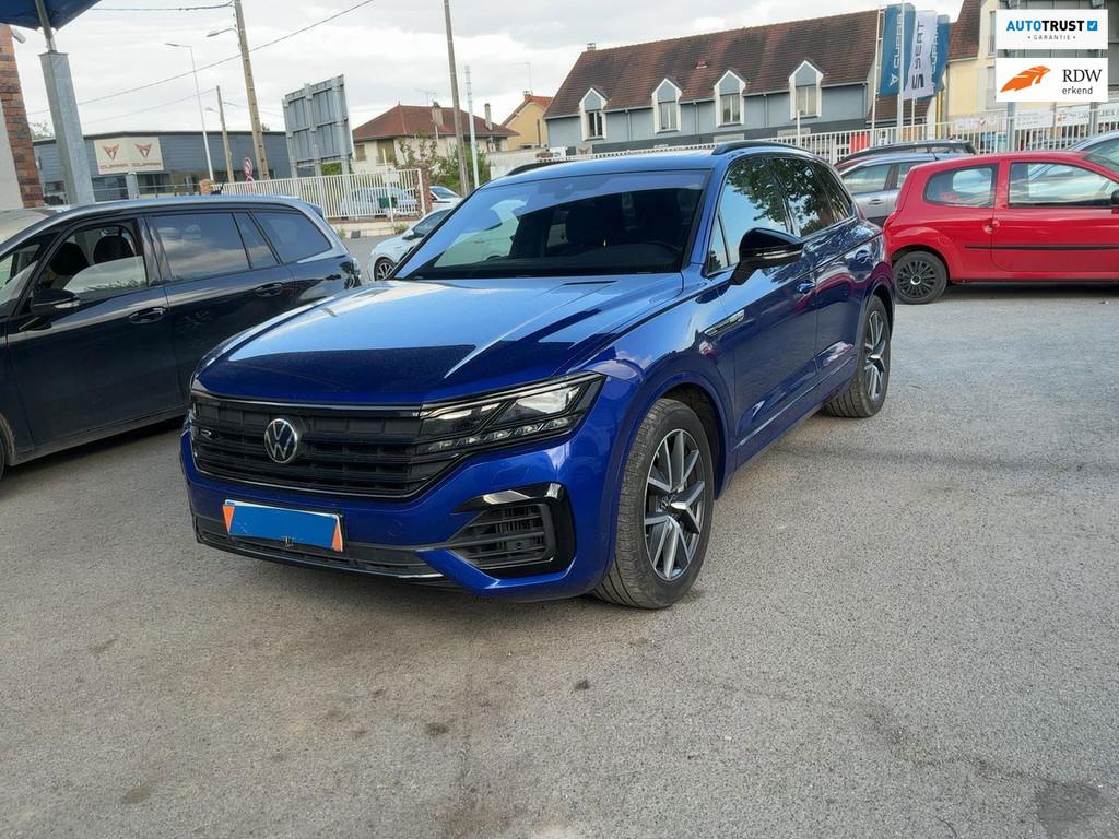 Volkswagen Touareg 3.0 TSi eHybrid 4MOTION, R-LINE, BINNENKO, Auto's, Volkswagen, Automaat, Gebruikt, Zwart, 2995 cc