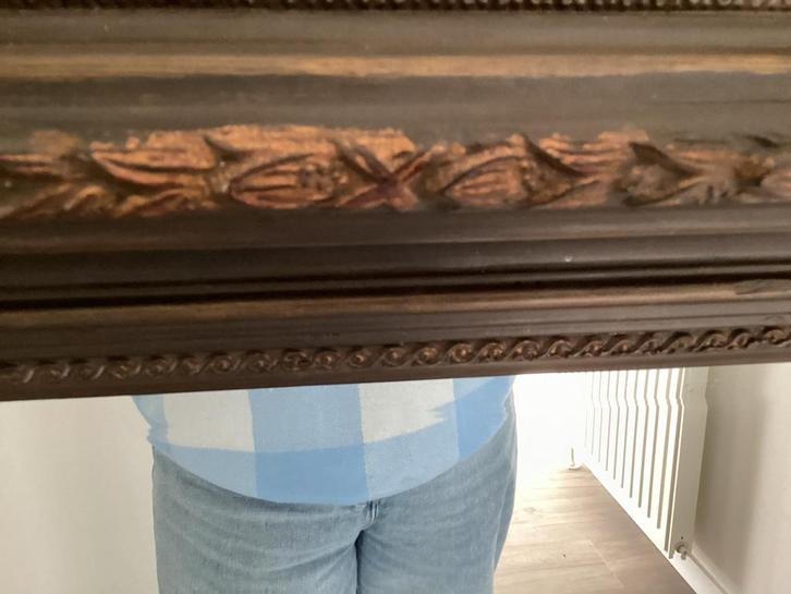 Mooie oude spiegel met sierlijke lijst - Wegens verhuizing, Antiek en Kunst, Antiek | Spiegels, 50 tot 100 cm, 100 tot 150 cm