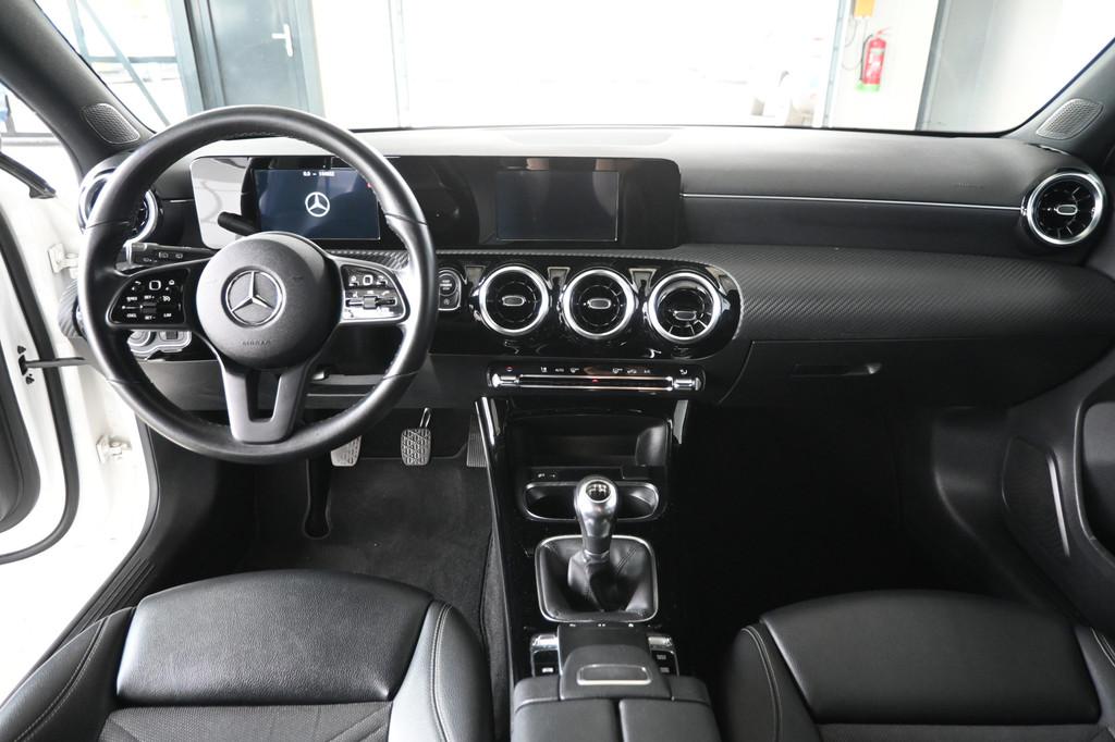 Mercedes-Benz A-Klasse 160 AMG Clima High-performance LED-ko, Voorwielaandrijving, Gebruikt, 4 cilinders, Met garantie (alle)