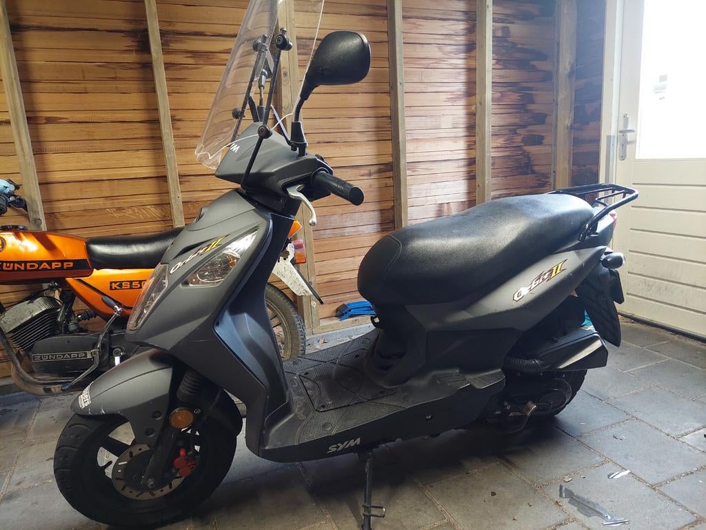 Sym Orbit 2 Snorfiets uit 2015 - Ideaal voor de klusser, Fietsen en Brommers, Snorfietsen en Snorscooters, Ophalen