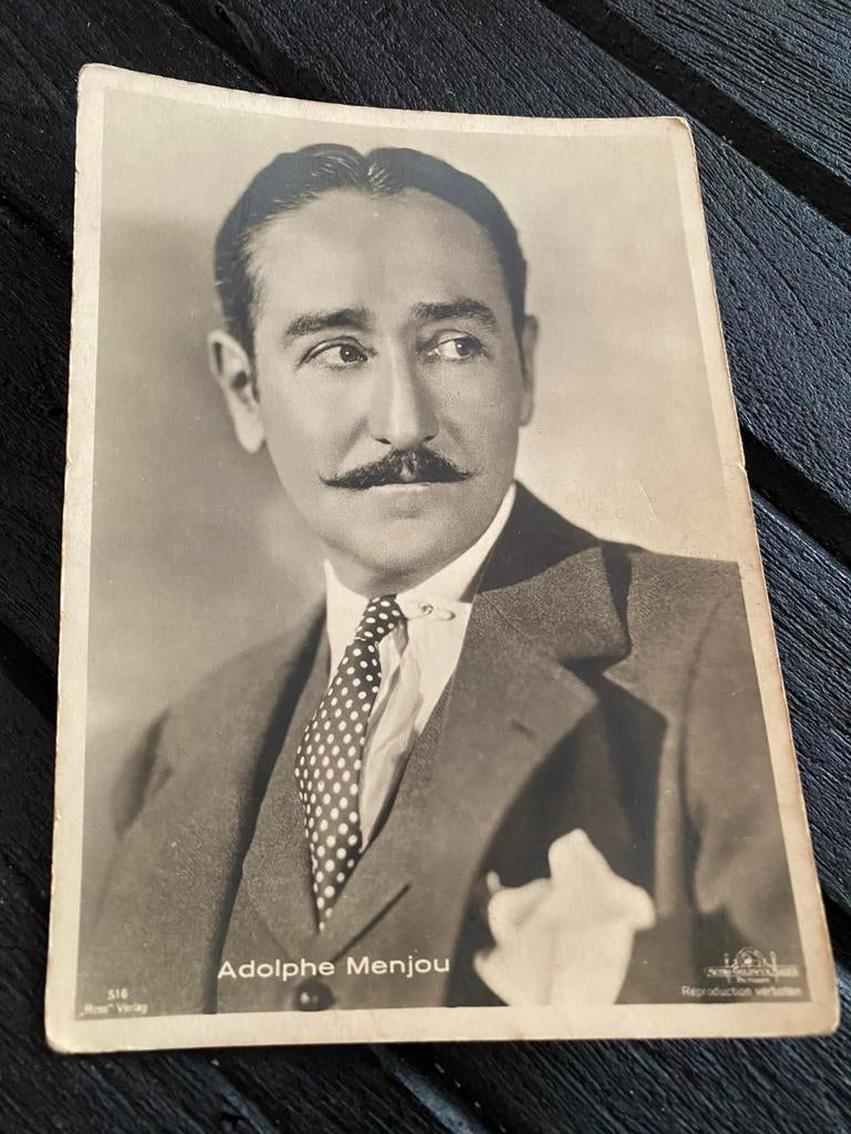 Filmster menjou, Verzamelen, Foto's en Prenten, Ophalen of Verzenden, Voor 1940, Zo goed als nieuw