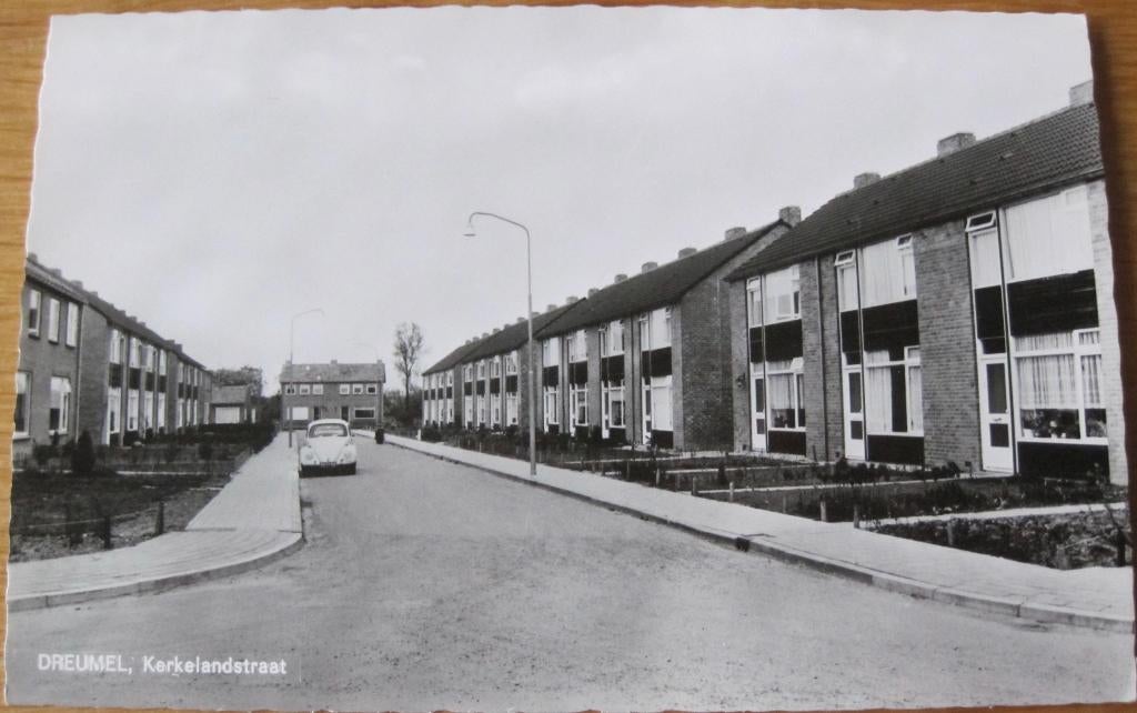 Dreumel - Kerkelandstraat - nieuw - zestiger jaren, Verzamelen, Ansichtkaarten | Nederland, Verzenden, 1960 tot 1980, Ongelopen