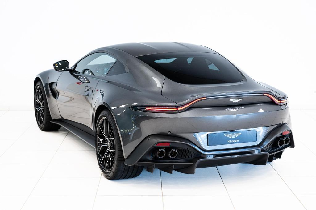 Aston Martin Vantage Coupe | Carplay | Carbon Fibre Accents, Auto's, Aston Martin, Automaat, Achterwielaandrijving, Gebruikt, Zilver of Grijs