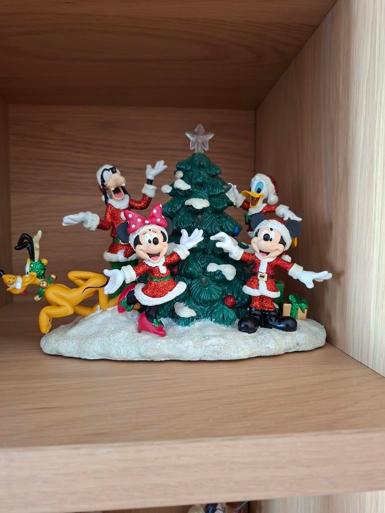 Disney beeld met Mickey en vriendjes, Overige materialen, Minder dan 4 cm, Ophalen of Verzenden, Zo goed als nieuw