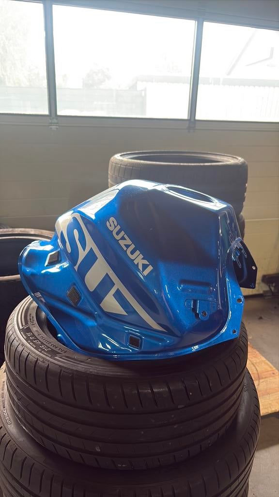 Suzuki gsx tank, Ophalen of Verzenden, Gebruikt