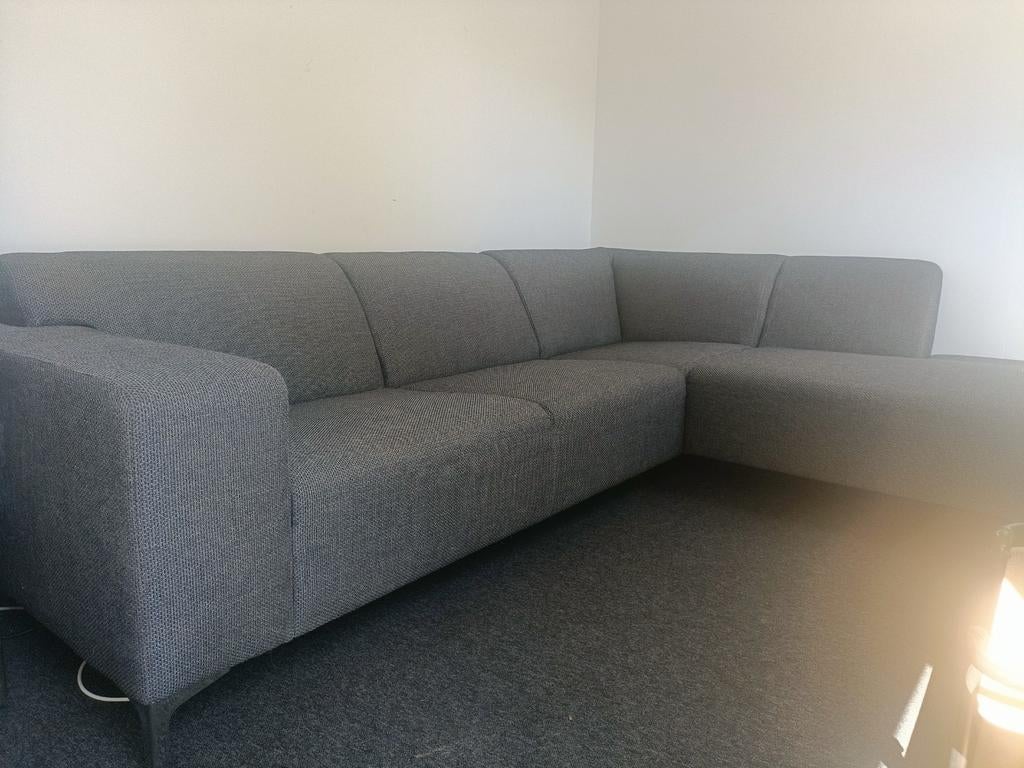 Antracietgrijze stoffen hoekbank - 265 cm breed, 250 tot 300 cm, Gebruikt, Hoekbank, 75 tot 100 cm