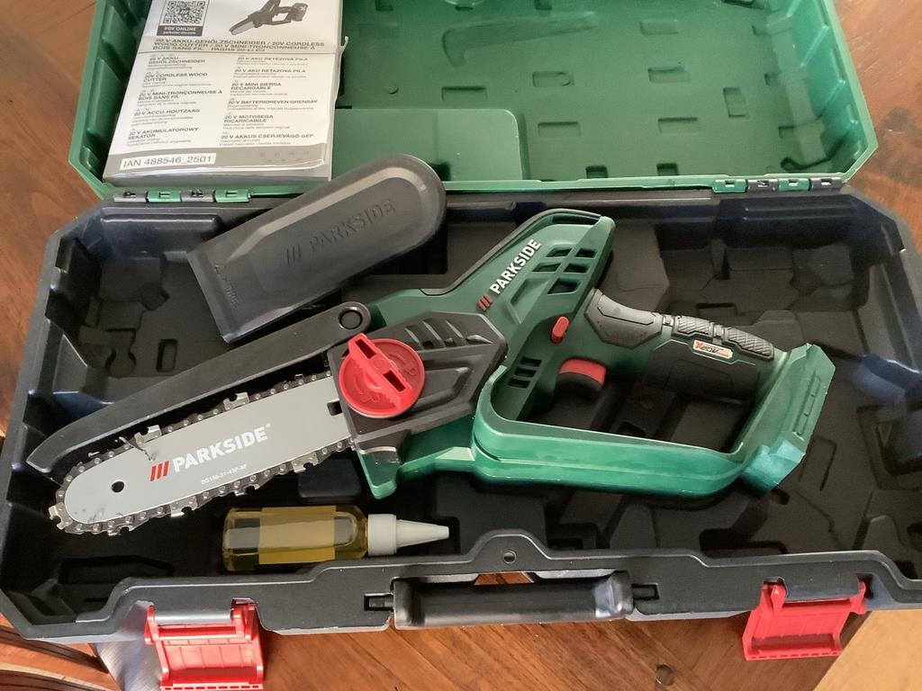 Parkside 20V Accu Snoei-/Kettingzaag - Nieuw, Doe-het-zelf en Verbouw, Gereedschap | Zaagmachines, Ophalen of Verzenden, Nieuw