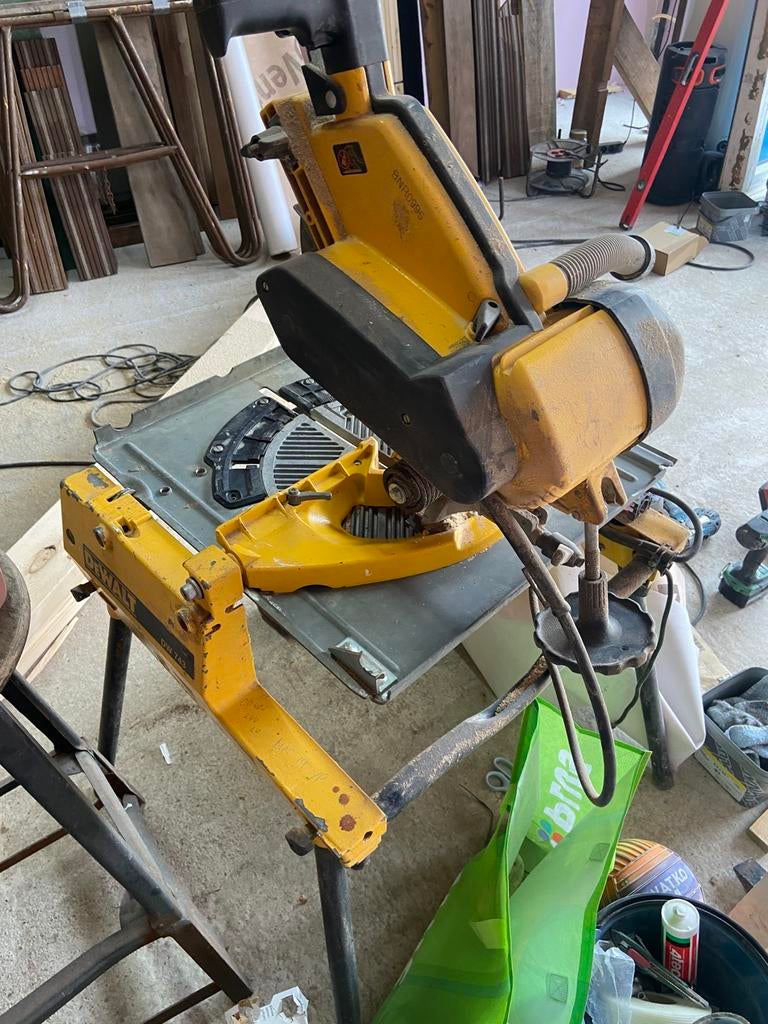 Dewalt afkortzaagmachine, Ophalen of Verzenden, Zo goed als nieuw