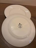 2 Wedgwood Edme Plain lunchborden - puntgaaf, Ophalen