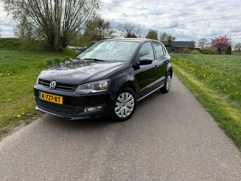 Volkswagen Polo 1.2 51KW 2011 Zwart carplay cruise control!, Auto's, Volkswagen, Bedrijf, Polo, Benzine, B, Hatchback, Handgeschakeld