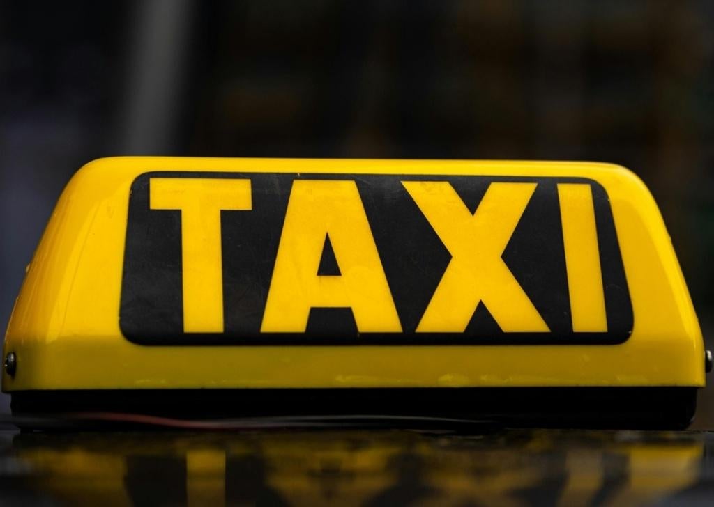 Taxi theorie halen? Start vandaag online, Ophalen of Verzenden, Alpha, Zo goed als nieuw, Niet van toepassing