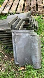 16 stuks 5 KDN dakpannen, Ophalen of Verzenden, Zo goed als nieuw