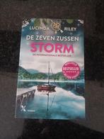 Storm - De Zeven Zussen  - Lucinda Riley, Ophalen of Verzenden, Zo goed als nieuw, Lucinda Riley