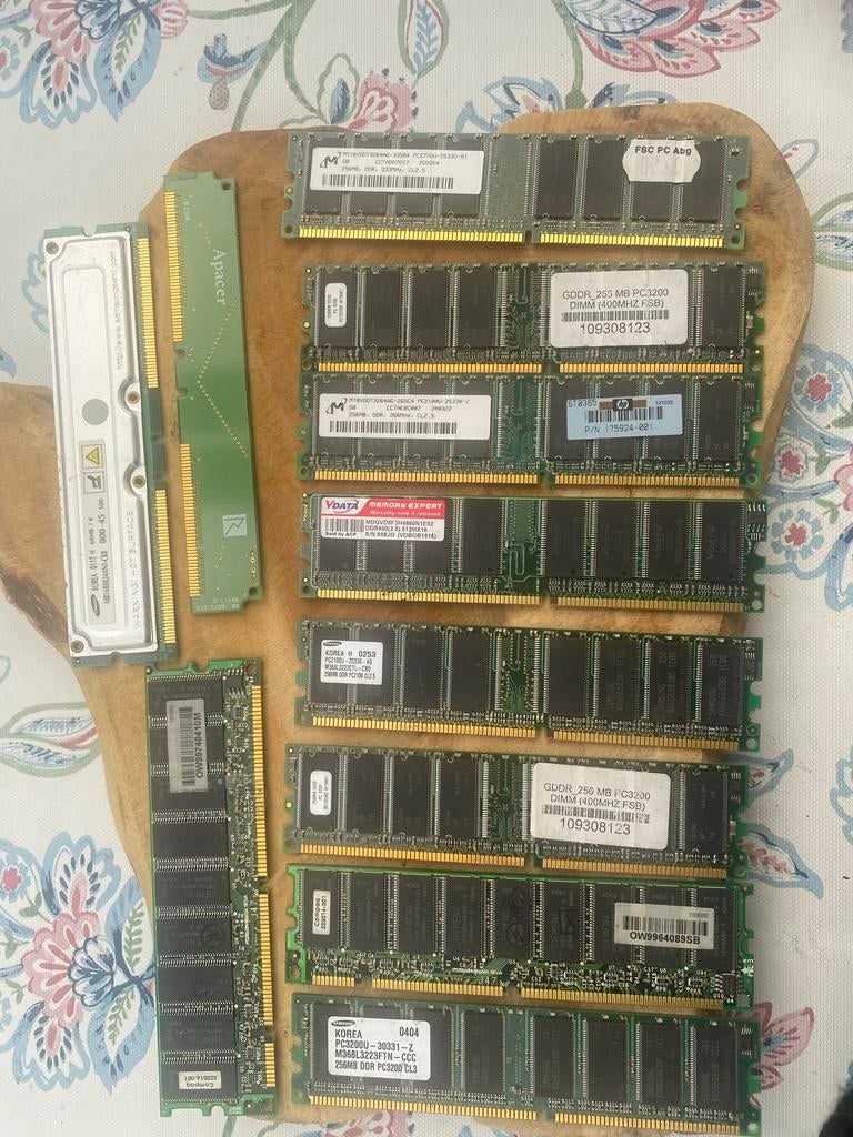 Diverse DDR RAM Geheugenmodules - Verschillende Groottes, Computers en Software, RAM geheugen, Server, Ophalen of Verzenden, DDR