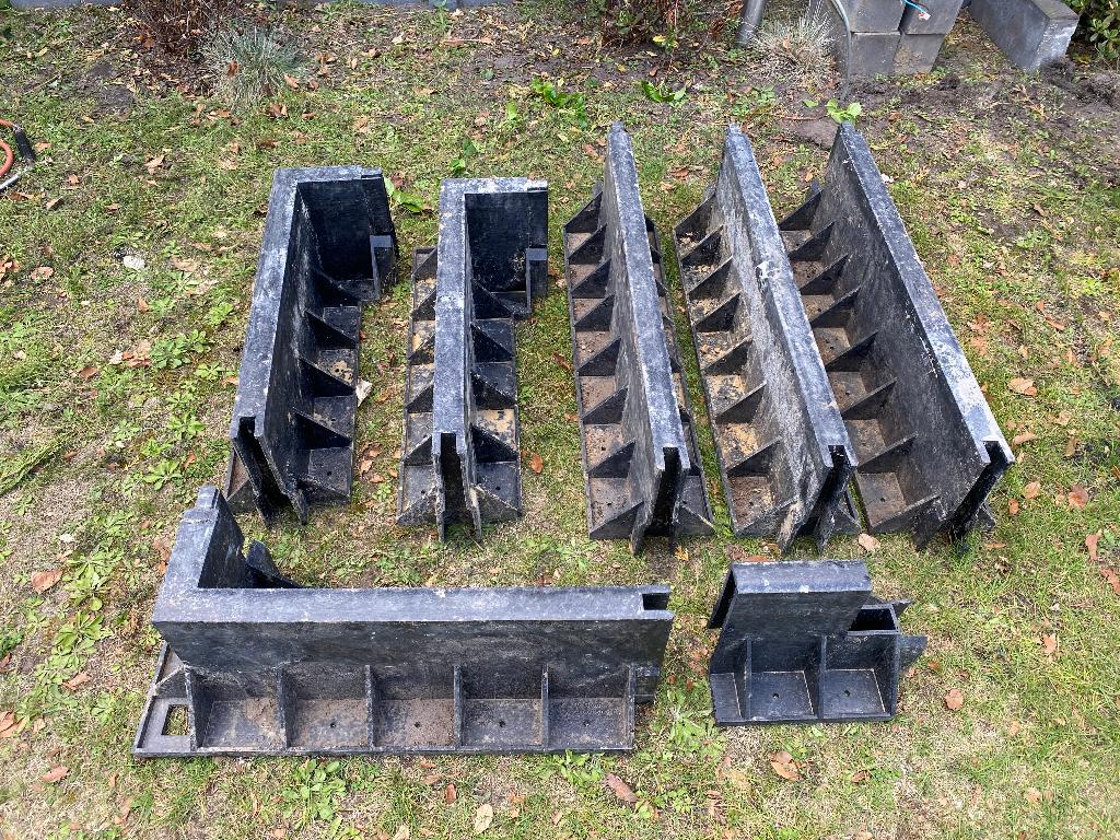 Fundering blokken kunststof, Ophalen, Overige materialen, 4 tot 8 cm, Gebruikt