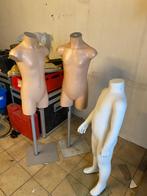 3 kinderen paspoppen, Ophalen, Zo goed als nieuw