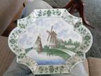 Vintage porseleinen wandschaal met Molen  boot en huis, Antiek en Kunst, Verzenden