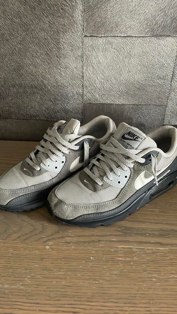 Nike airmax 90s, Overige kleuren, Sportschoenen, Ophalen of Verzenden, Zo goed als nieuw