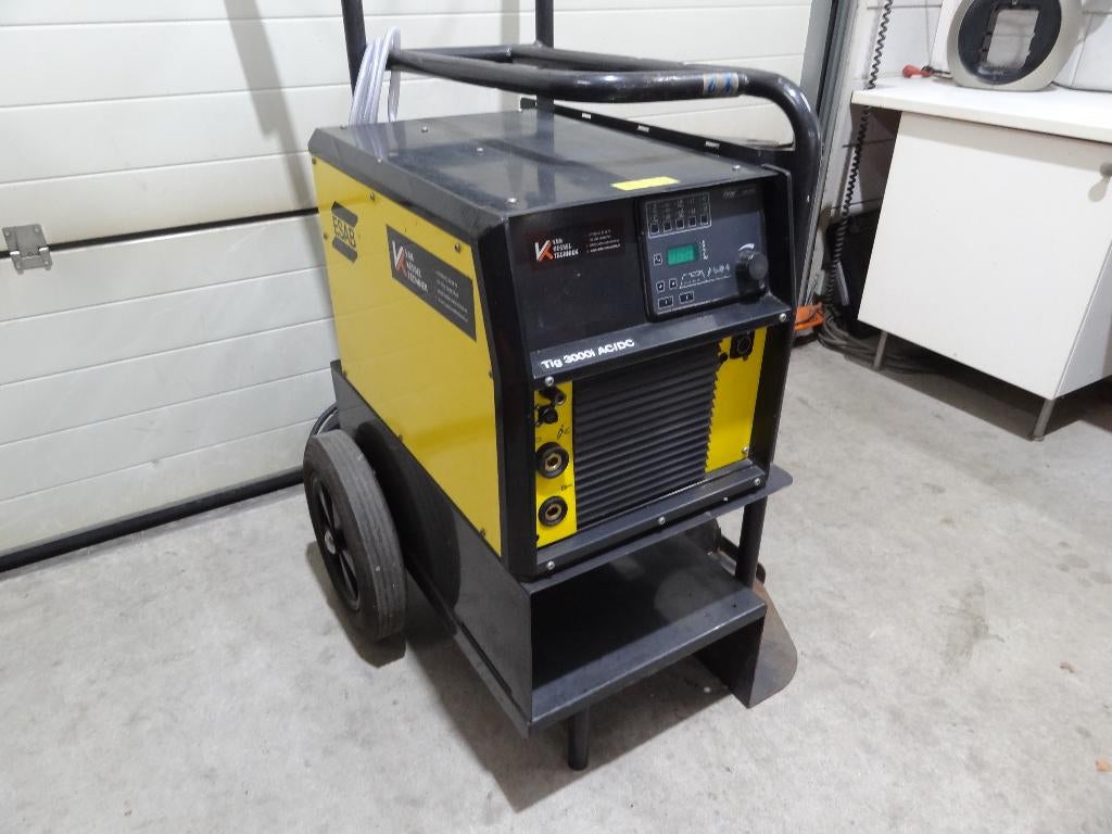 Tig lasapparaat Esab Tig 3000I AC/DC Puls, Doe-het-zelf en Verbouw, Gereedschap | Lasapparaten, Ophalen of Verzenden, Zo goed als nieuw