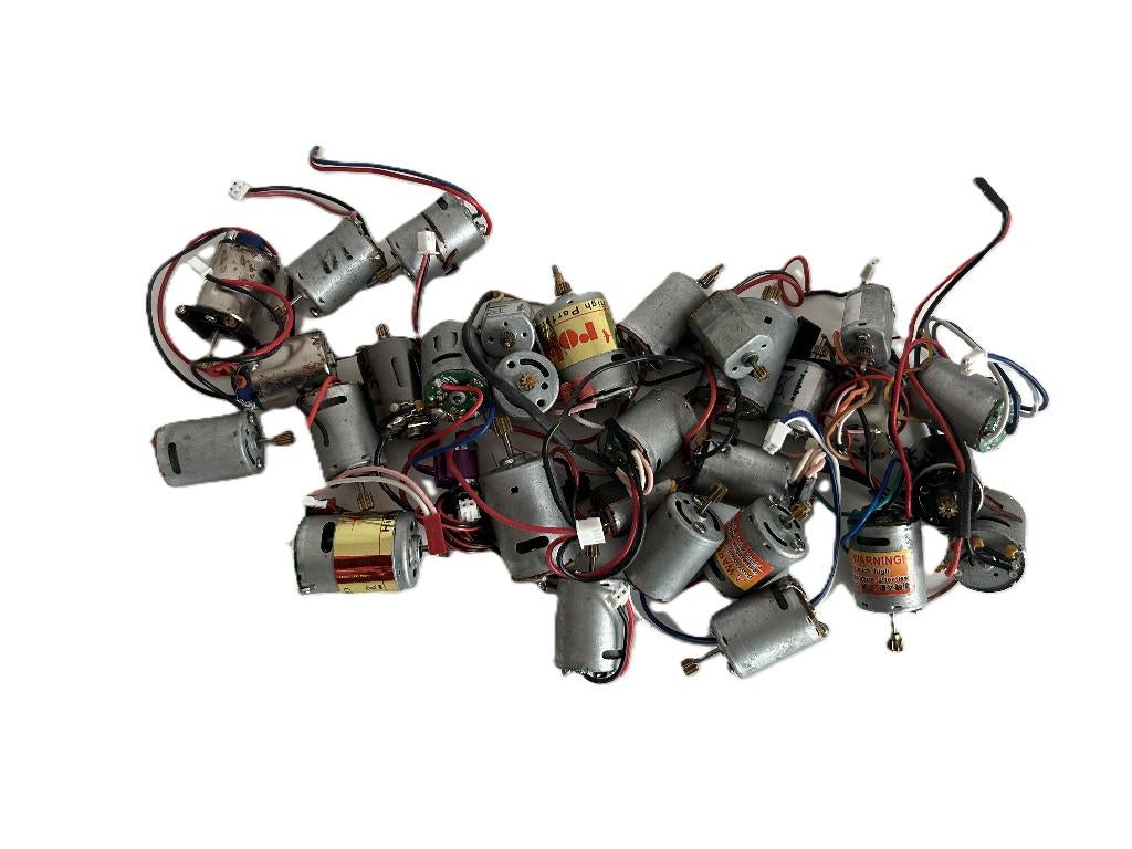 Lotje rc helicopter motoren o.a. Robbe, Hobby en Vrije tijd, Modelbouw | Radiografisch | Helikopters en Quadcopters, Gebruikt