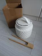 Koekjepot in wit met tang - tekst op deksel, Ophalen of Verzenden, Nieuw