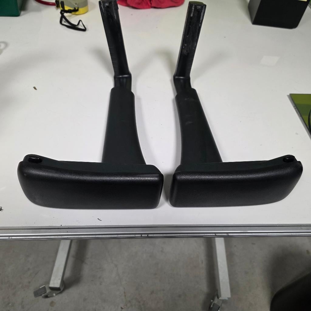 losse armligger L+R met armpad van AHREND 230 bureaustoel