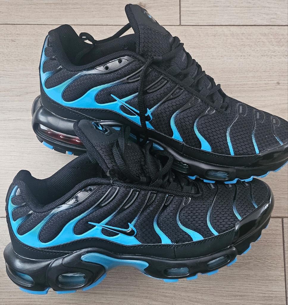 Nike schoenen zwart/blauw maat 41, Zwart, Nike, Nieuw, Ophalen of Verzenden