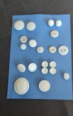 20 oude glazen knopen, Ophalen of Verzenden, Gebruikt, Knoop of Knopen
