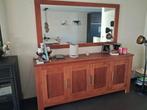 Houten dressoir met deuren en spiegel, Huis en Inrichting, Kasten | Dressoirs, Ophalen, 150 tot 200 cm, Modern, 25 tot 50 cm