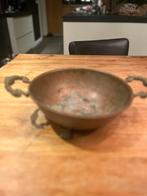 Kopere fruitschaal met leeuwenpootjes, Antiek en Kunst, Ophalen of Verzenden, Koper