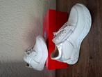 wolky bounce white/silver. Maat 37, Ophalen of Verzenden, Zo goed als nieuw, Wit, Sneakers of Gympen